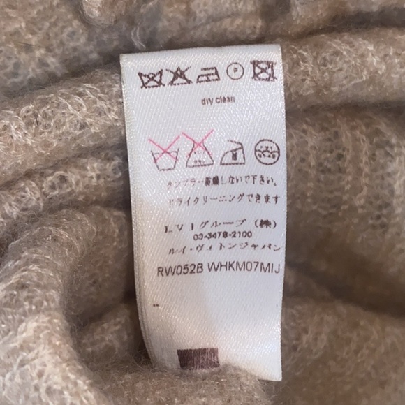 Authentic Vintage Louis Vuitton Tan Cashmere Crop Sweater, Size Large - Picture 10 of 10